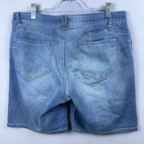 Democracy Denim Bermuda Shorts Women Size 16 AB Solution Distressed Stretch Blue - Picture 2 of 10